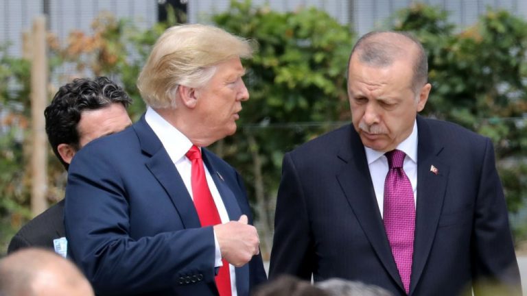 Trump confirme que le retrait américain de Syrie sera « lent »