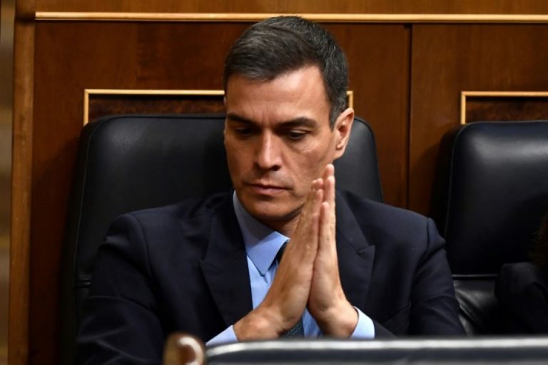 Espagne: Pedro Sanchez convoque des législatives anticipées pour le 28 avril