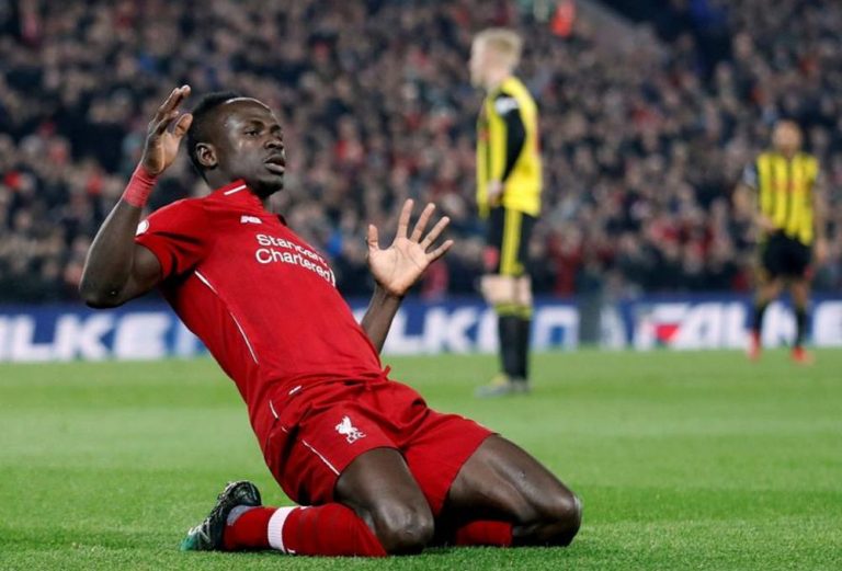 Liverpool et Manchester City tiennent le rythme, Tottenham coule