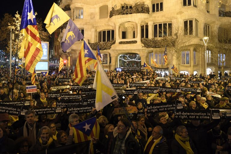 Espagne: début du procès historique des dirigeants indépendantistes catalans