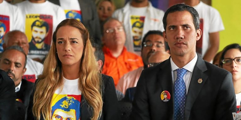 Venezuela: l&rsquo;armée déterminée à empêcher l&rsquo;entrée de l&rsquo;aide