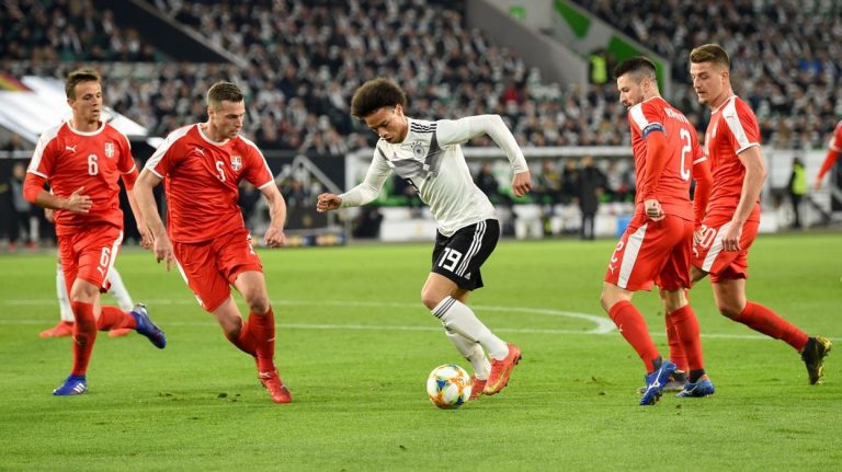 La « nouvelle Allemagne » de Löw fait match nul contre la Serbie
