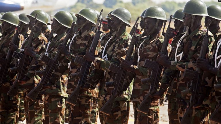 Soudan: l&rsquo;armée doit faire une « déclaration importante bientôt » (médias d&rsquo;Etat)