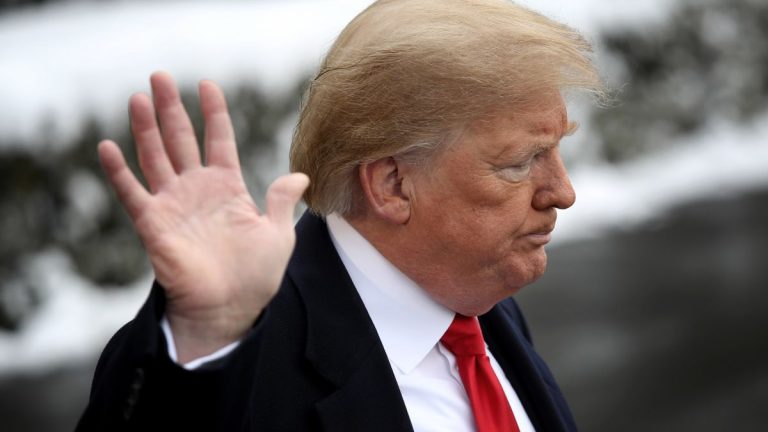 L&rsquo;administration Trump veut prolonger la détention de certains demandeurs d&rsquo;asile (presse)