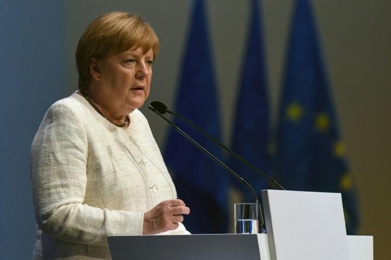 Après une gifle aux Européennes, la coalition de Merkel en crise