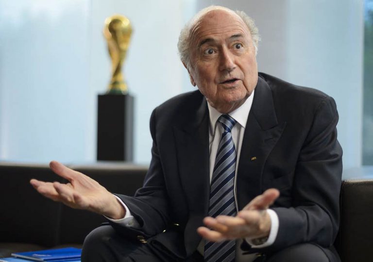 Fifa: Blatter annonce qu&rsquo;il veut porter plainte contre Infantino « avant la fin du mois »