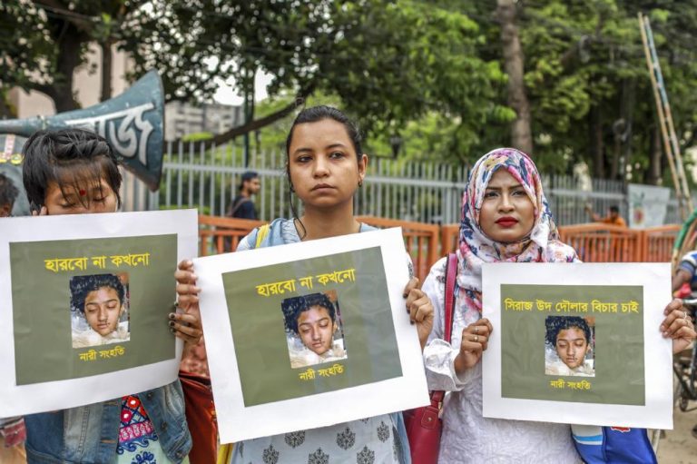 Jeune femme brûlée vive au Bangladesh: 16 inculpations