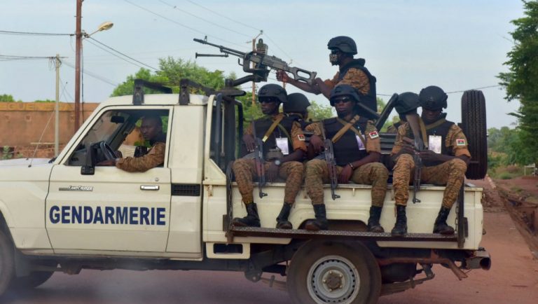 Burkina: deux gendarmes tués dans une attaque dans le Nord