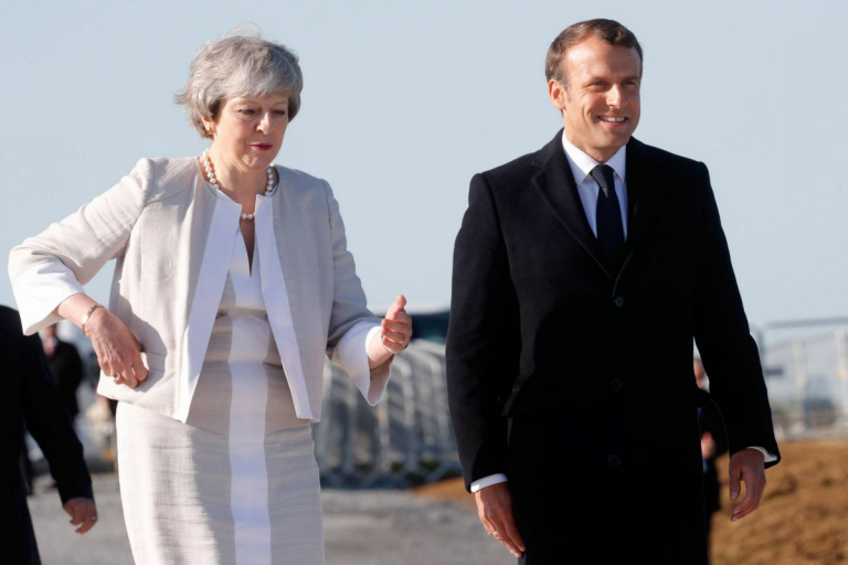 Macron et May célèbrent côte à côte le « D-Day » (Jour J)