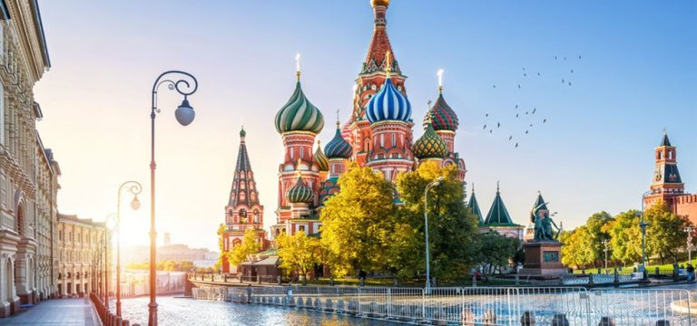 Russie: une pub propose de castrer les maris infidèles, la blague passe mal