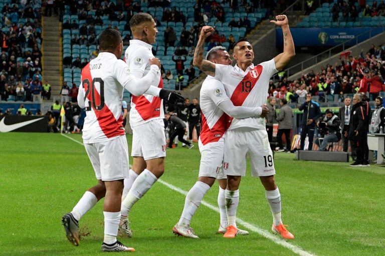 Copa América: le Pérou éclipse le Chili et retrouvera le Brésil en finale