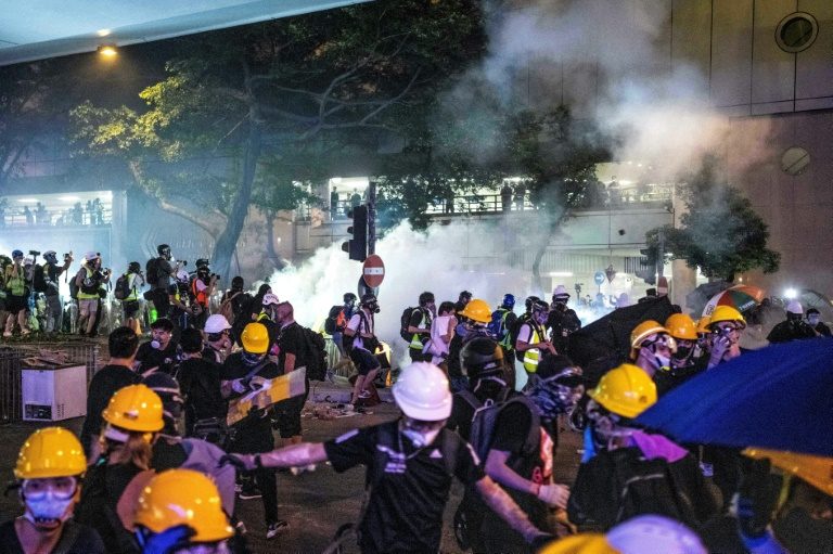 La colère gronde à Hong Kong après les agressions brutales de manifestants
