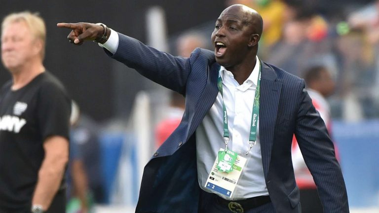 La mère de l&rsquo;ancien entraîneur de l&rsquo;équipe nigériane de football enlevée