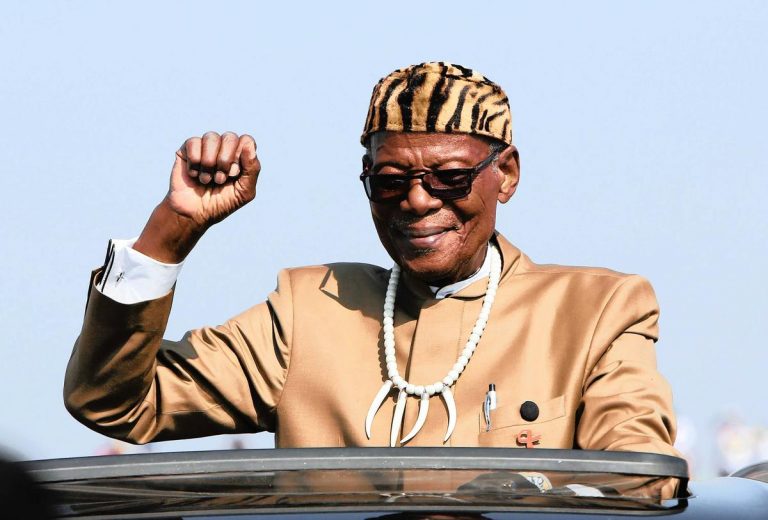 Afrique du Sud: Buthelezi abandonne le leadership du parti zoulou après 44 ans