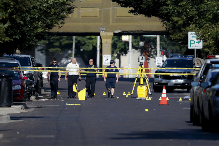 Deux fusillades en 13 heures font 29 morts, les Etats-Unis sous le choc
