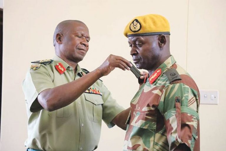 Le Zimbabwe proteste contre des sanctions américaines