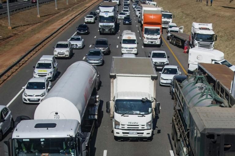 Graves incidents lors d&rsquo;une grève contre les routiers étrangers en Afrique du Sud