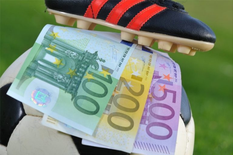 Corruption dans le football: perquisitions en Belgique, Londres et Monaco, deux arrestations