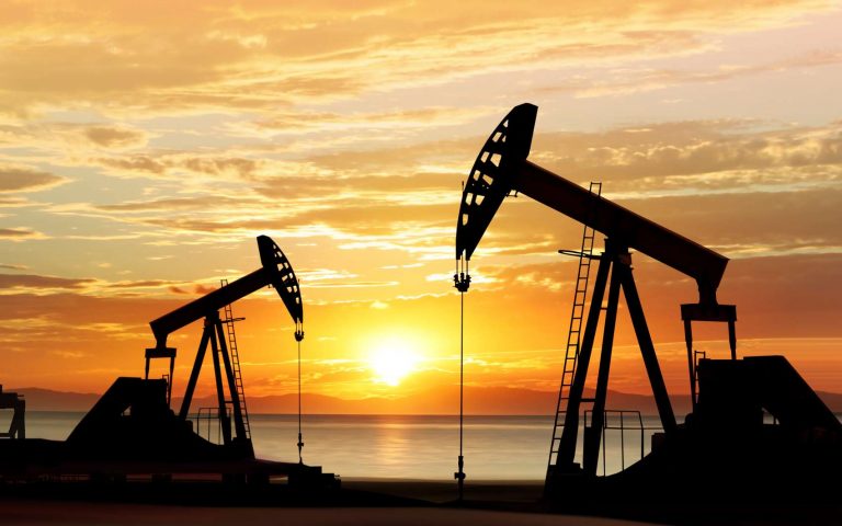Le pétrole baisse légèrement, incertitude après l&rsquo;attaque en Arabie saoudite